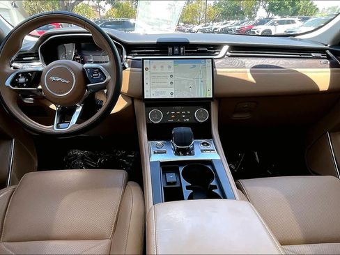 Used 2023 Jaguar F-PACE S AWD/4WD image 15