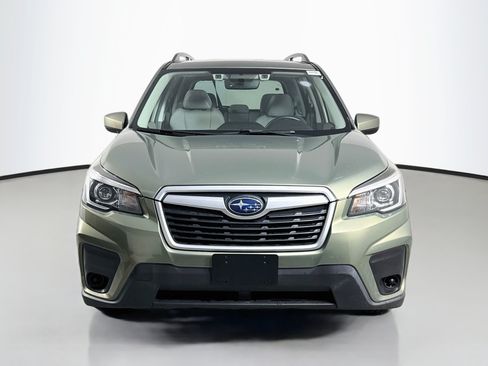 Used 2020 Subaru Forester Premium AWD/4WD image 2