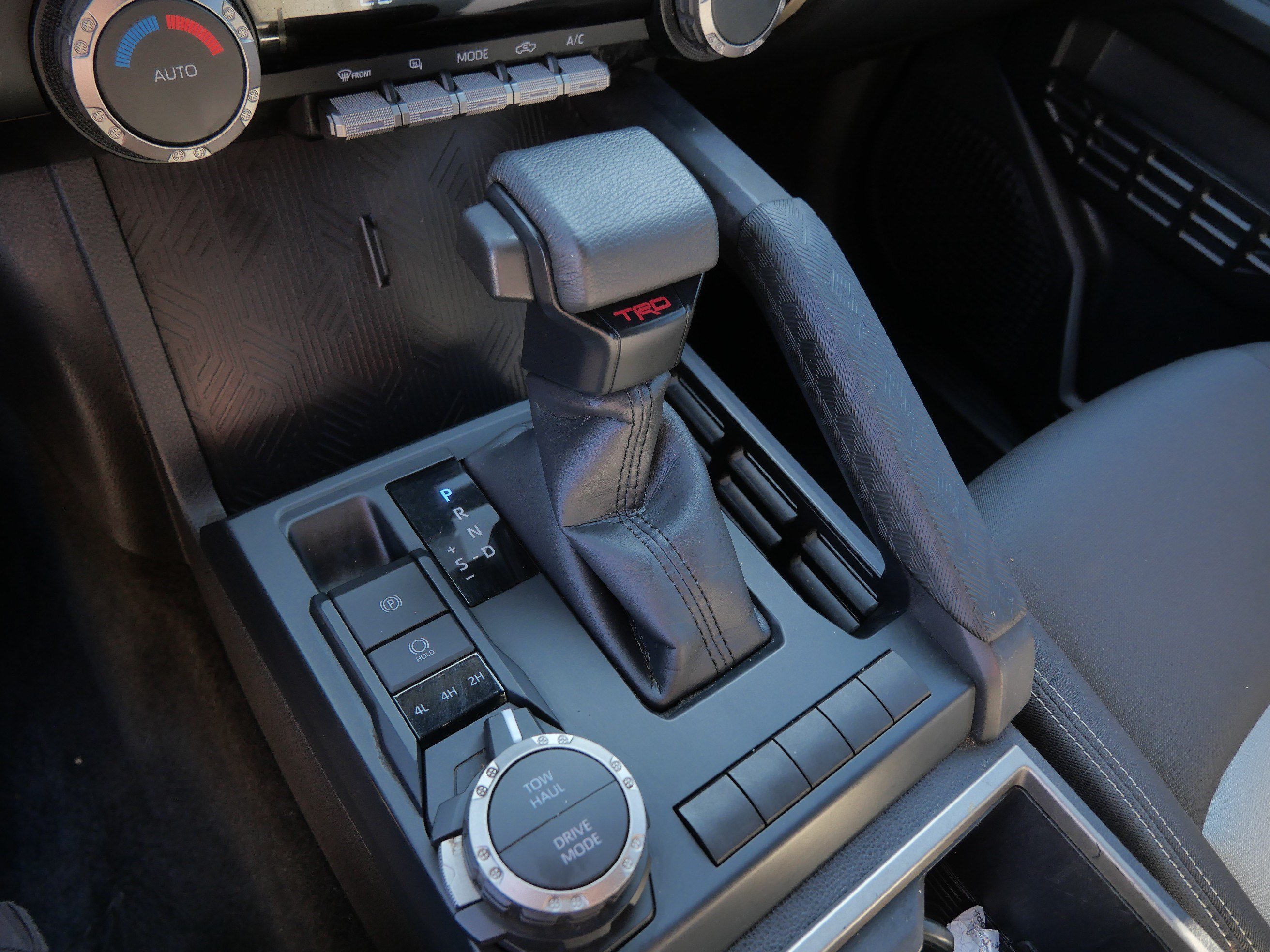 Used 2025 Toyota Tacoma TRD Sport AWD/4WD image 24