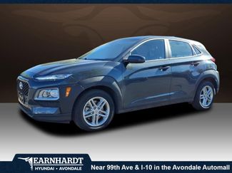 Used 2021 Hyundai Kona SE video 1
