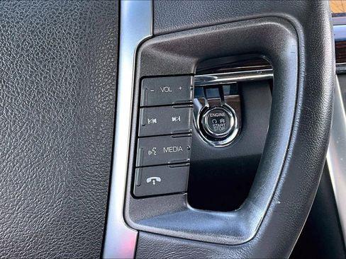 Used 2010 Lincoln MKS AWD image 6