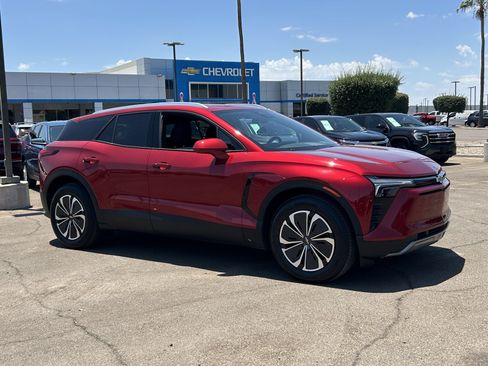 Used 2024 Chevrolet Blazer EV LT AWD/4WD image 7