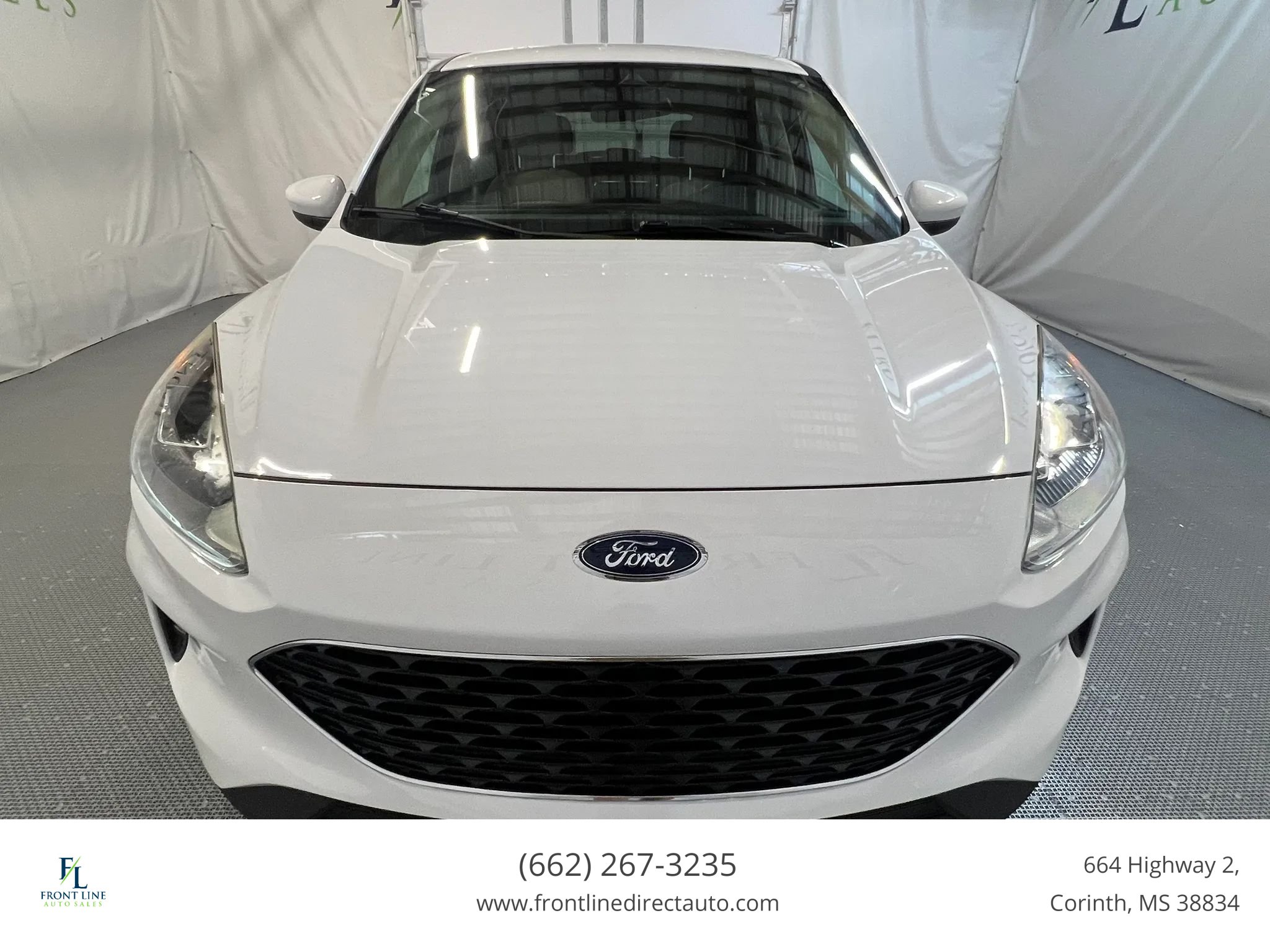 Used 2020 Ford Escape SE FWD image 2