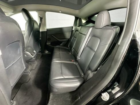 Used 2023 Tesla Model Y Performance AWD/4WD image 22