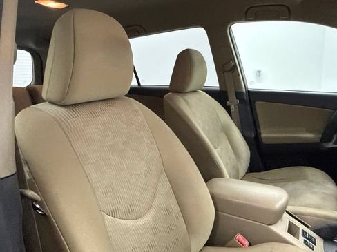 Used 2012 Toyota RAV4 4WD w/ Value Pkg image 23