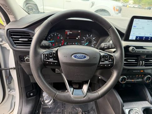Certified 2022 Ford Escape SE w/ Convenience Package FWD image 13