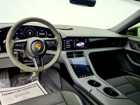 Used 2021 Porsche Taycan 4S image 13