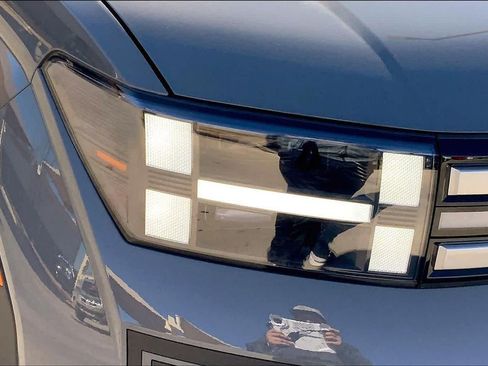 New 2026 Hyundai Santa Fe SE FWD image 13