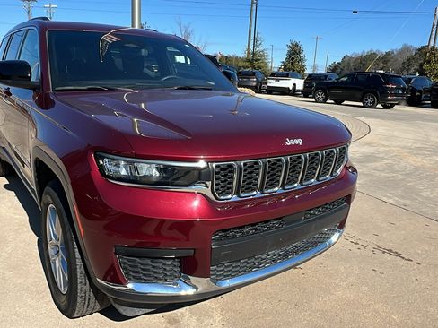 Certified 2024 Jeep Grand Cherokee L Laredo image 5