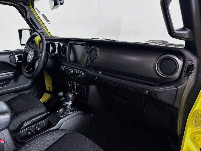 Used 2023 Jeep Wrangler Unlimited Sport AWD/4WD image 31