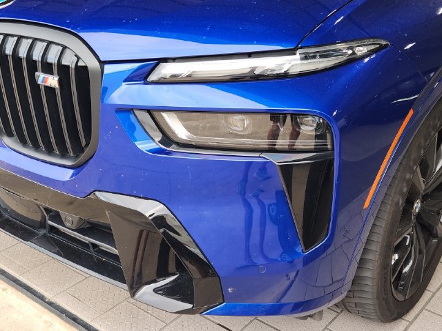 Used 2024 BMW X7 M60i w/ Executive Package AWD/4WD image 8
