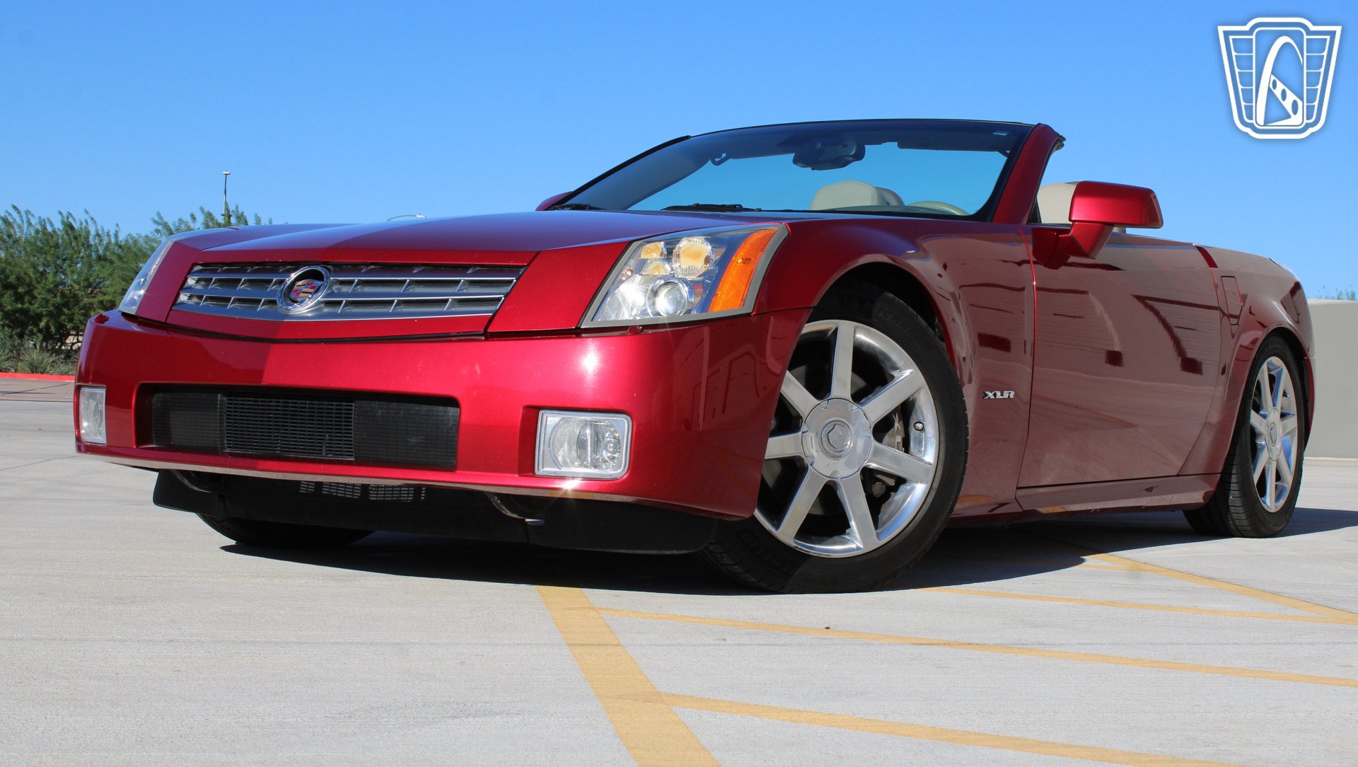 Used 2004 Cadillac XLR RWD image 6