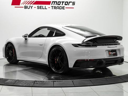 Used 2024 Porsche 911 Carrera GTS RWD image 13