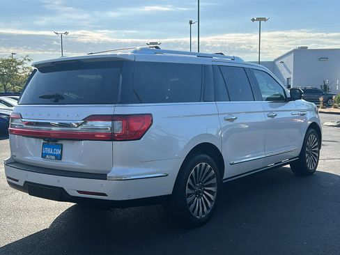Used 2019 Lincoln Navigator L Reserve AWD/4WD image 5