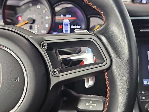 Used 2018 Porsche 911 GT3 RWD image 14