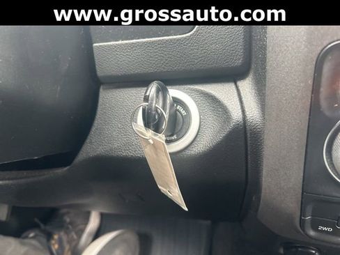 Used 2017 RAM 1500 Express image 24