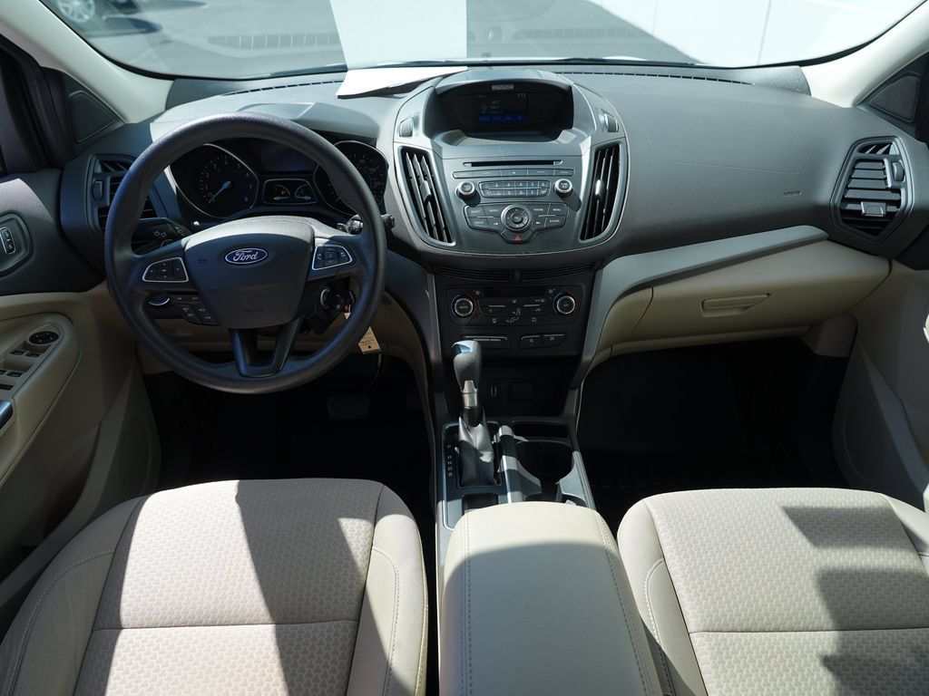 Used 2017 Ford Escape SE AWD/4WD image 26