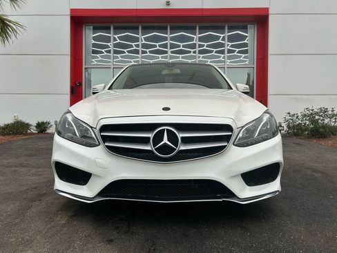 Used 2014 Mercedes-Benz E 350 Sedan image 2