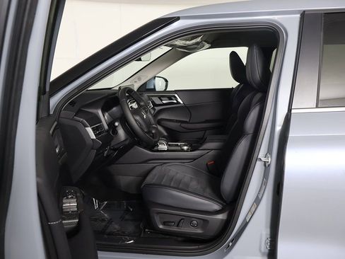 New 2026 Mitsubishi Outlander SE FWD image 31