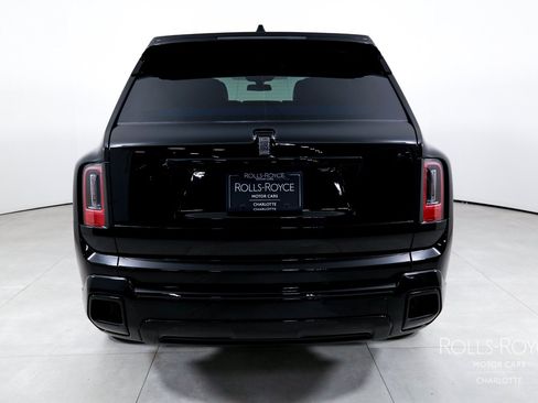 Used 2026 Rolls-Royce Cullinan AWD/4WD image 9