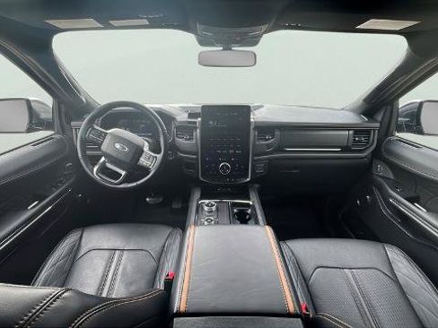 Certified 2024 Ford Expedition Max Platinum AWD/4WD image 9