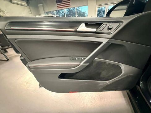 Used 2015 Volkswagen GTI Autobahn image 27