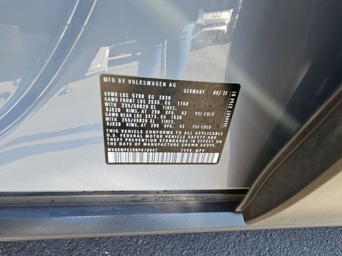 Certified 2022 Volkswagen ID.4 Pro S w/ Gradient Package image 36