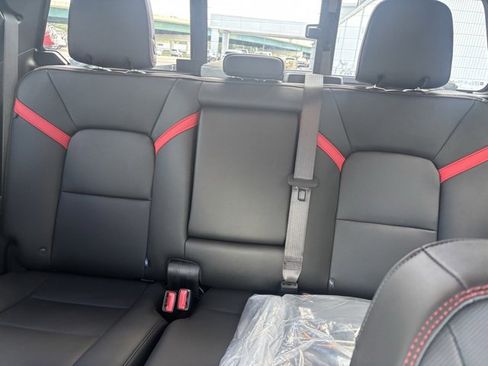 New 2026 Chevrolet Colorado Z71 w/ Z71 Convenience Package 2 image 6