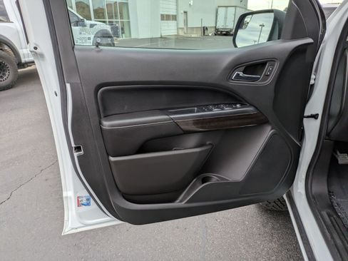 Used 2022 GMC Canyon Elevation RWD image 12