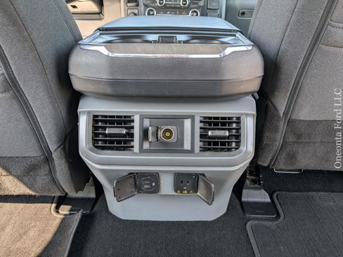 Used 2022 Ford F150 XLT w/ Equipment Group 302A High image 16