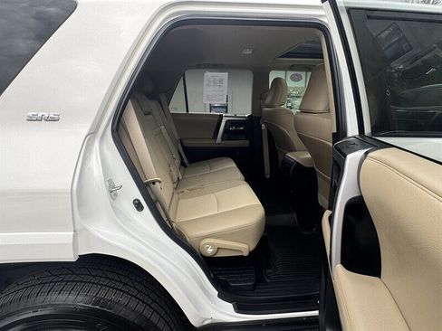 Used 2019 Toyota 4Runner SR5 Premium AWD/4WD image 29