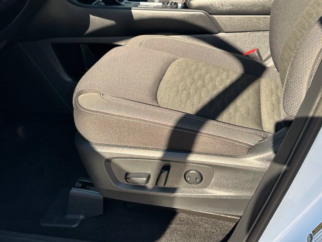 Used 2025 Nissan Pathfinder SV w/ Cargo Package AWD/4WD image 22