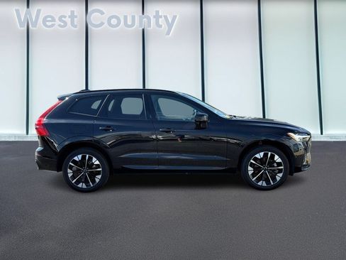 Certified 2026 Volvo XC60 B5 Plus AWD/4WD image 2