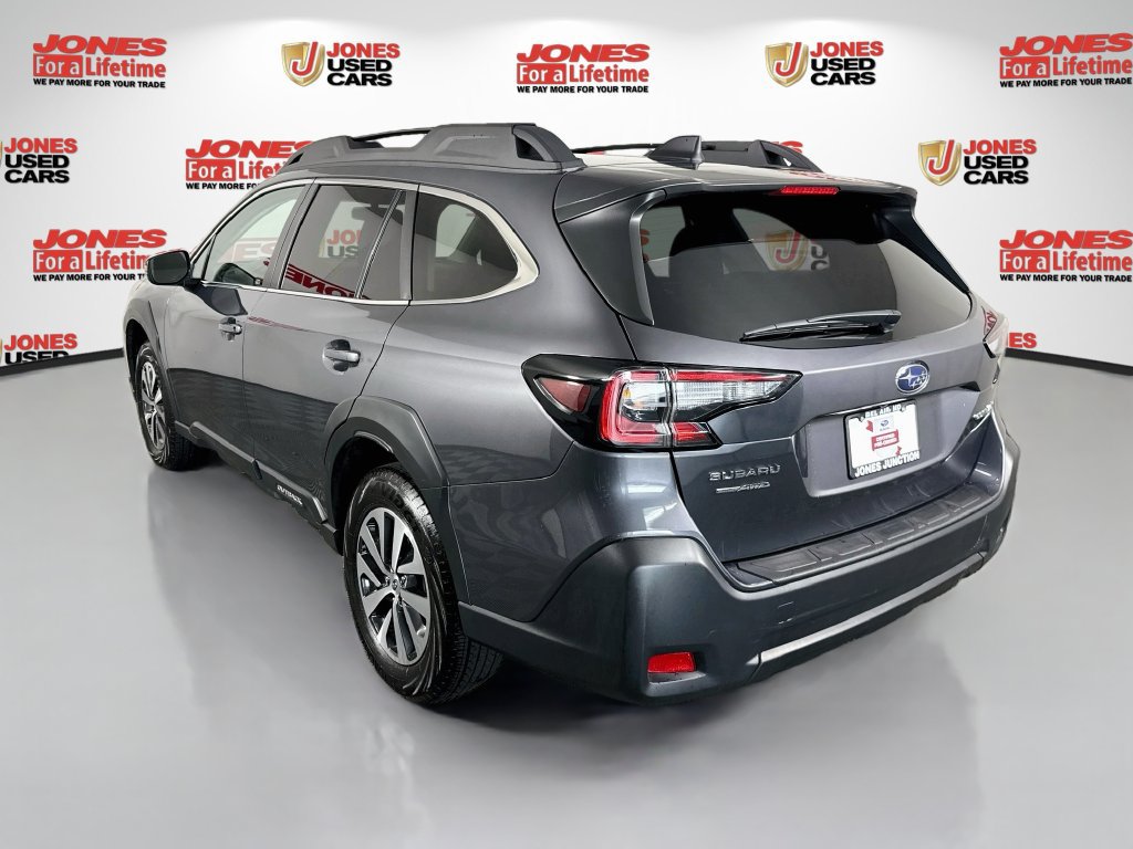 Certified 2025 Subaru Outback Premium AWD/4WD image 2