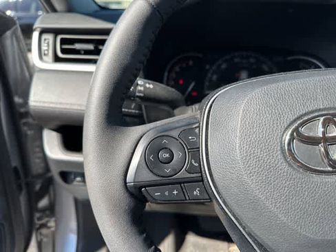 Used 2023 Toyota RAV4 XLE w/ Convenience Package image 11