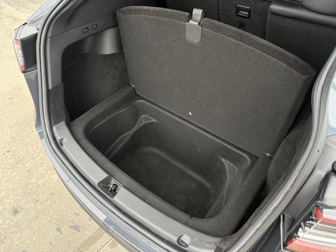 Used 2022 Tesla Model Y Performance image 34