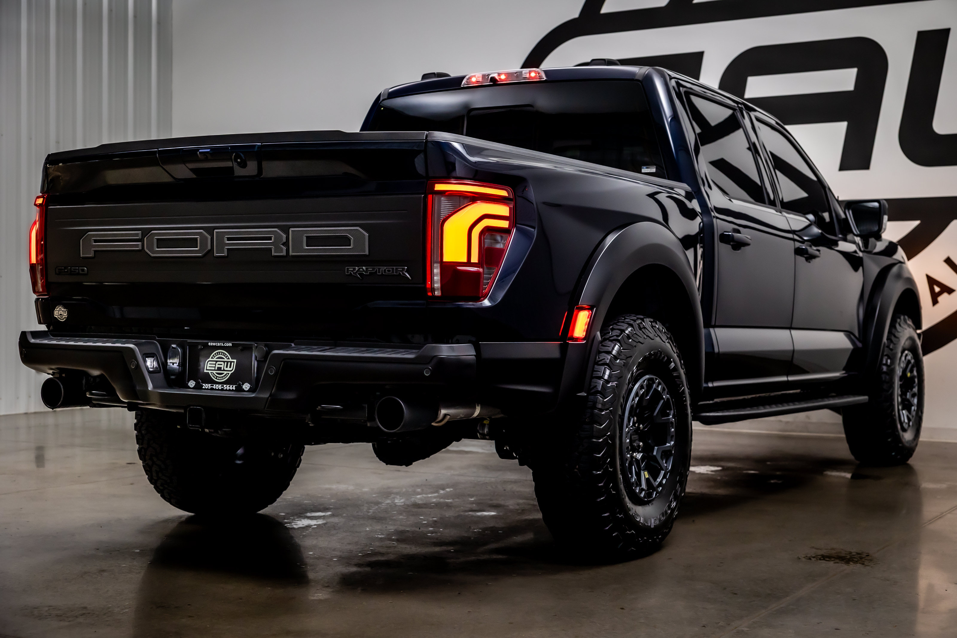 Used 2026 Ford F150 Raptor AWD/4WD image 37