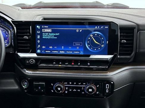 Used 2024 Chevrolet Silverado 1500 RST image 13