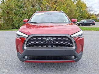 Certified 2022 Toyota Corolla Cross XLE video 2