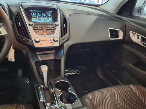 Used 2013 Chevrolet Equinox LT FWD image 3