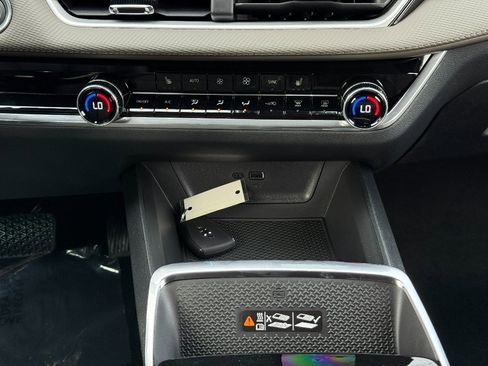 New 2026 Chevrolet Equinox LT image 33