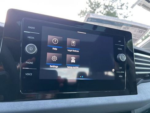 New 2026 Volkswagen Jetta SE image 28