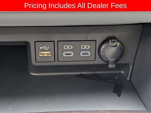 New 2026 Toyota Highlander Limited AWD/4WD image 25
