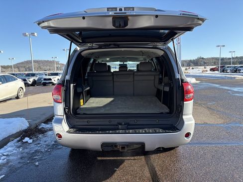 Used 2011 Toyota Sequoia SR5 w/ Premium Pkg image 2