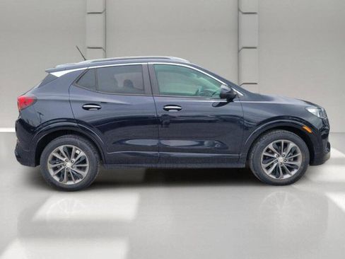 Used 2021 Buick Encore GX Select w/ Sport Touring Package FWD image 4