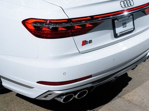Used 2023 Audi S8 4.0 TFSI image 34