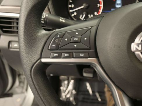 Used 2024 Nissan Altima 2.5 SV FWD image 36