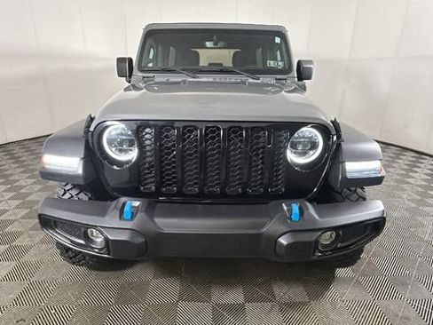 Used 2023 Jeep Wrangler Unlimited w/ 8.4" Radio Group AWD/4WD image 7