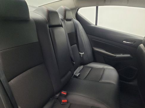 Used 2022 Nissan Altima 2.5 SR image 19