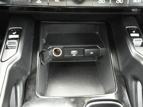 Used 2021 Kia Telluride S AWD/4WD image 22